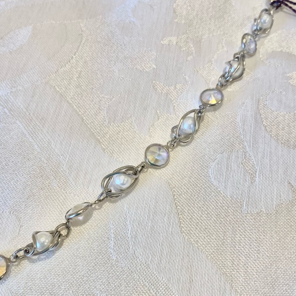 NWT 🎁Swarovski beautiful necklace! - Picture 4 of 6